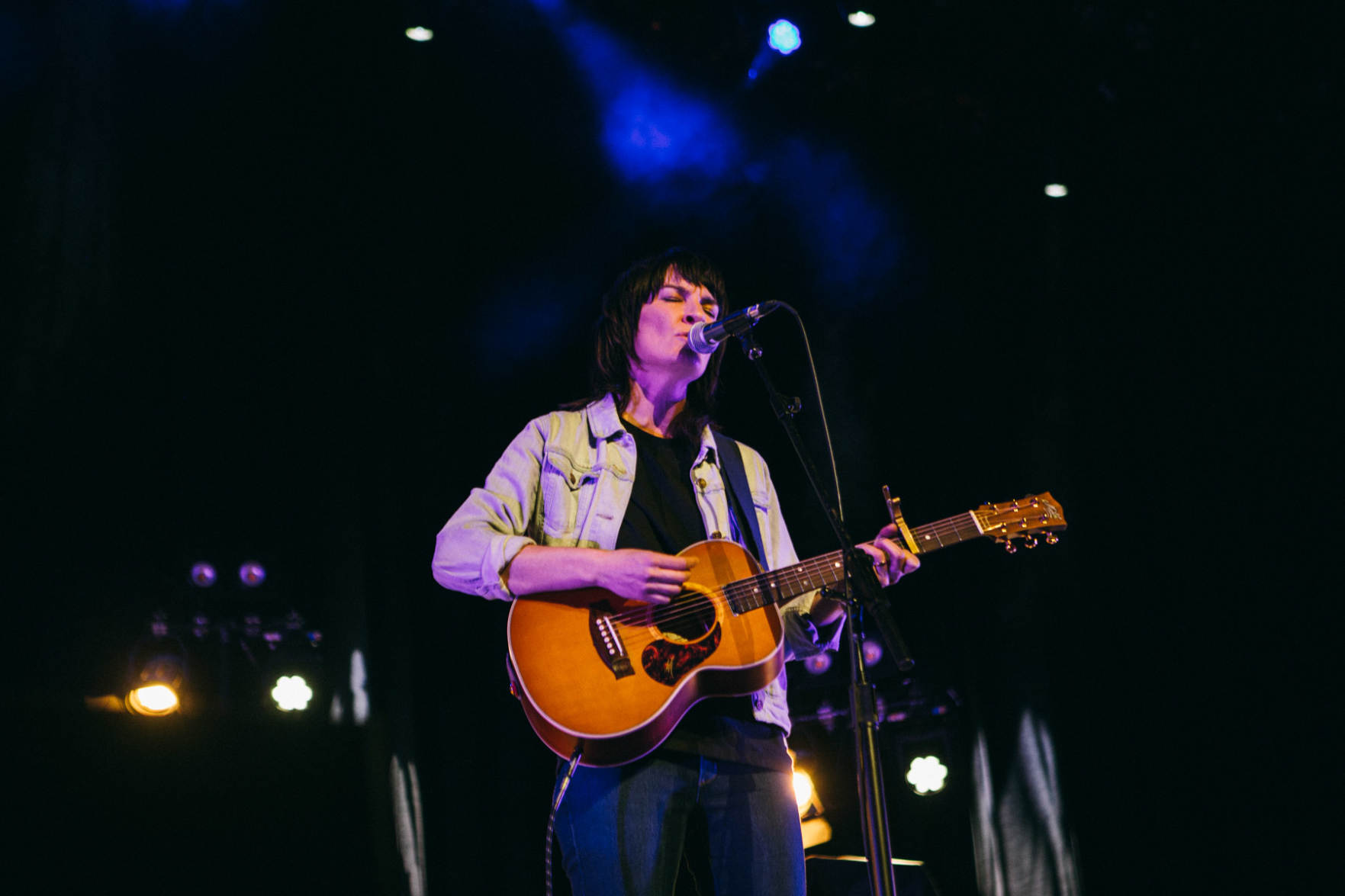 Courtney Barnett and Kurt Vile Keep It Low-Key at the Ryman